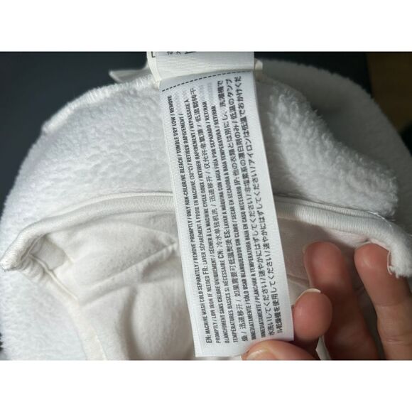 Abercrombie & Fitch Asymmetrical Snap-Up‎ Fleece, Ivory/Beige, Size Medium - Picture 8 of 9